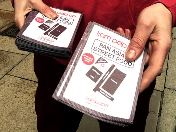 <span>Street Teams</span><i>→</i>